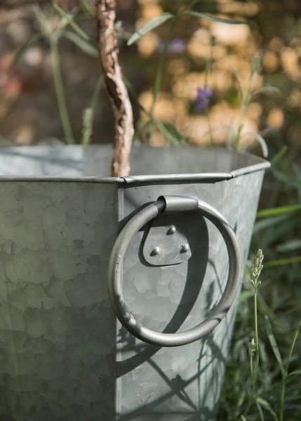 Faceted Galvanised Planter 8 Faceted Galvanised Planter - Image 8