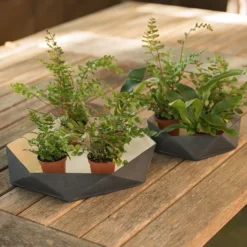 Enamelled Geo Metal Plant Tray 9 Enamelled Geo Metal Plant Tray -Cheap Plants Store pr2000031479 card5 lg