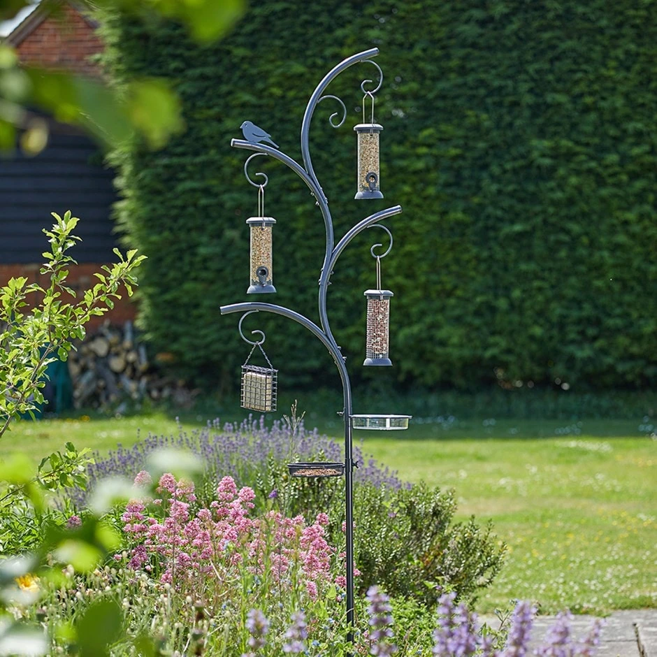 Wild Wings Complete Feeding Station 1 Wild Wings Complete Feeding Station